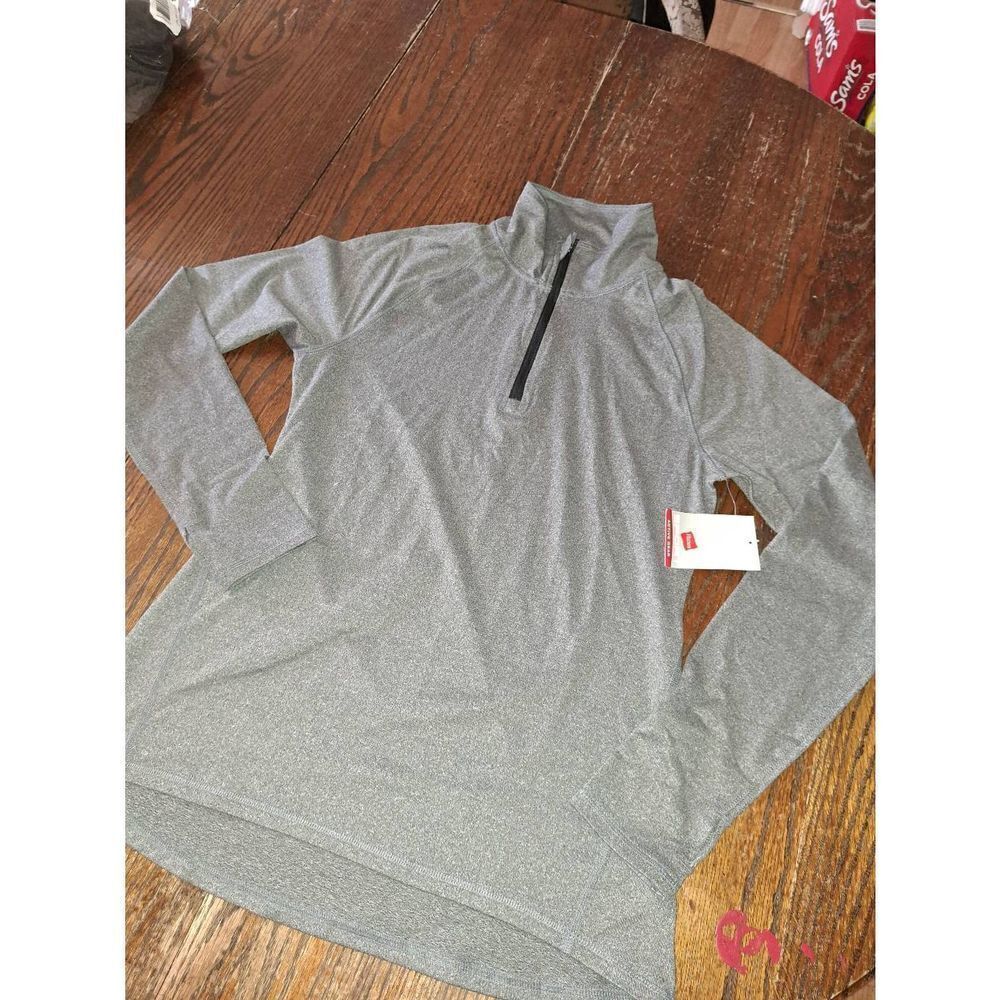 New Small Hane Sport Active Wear Grey Long Sleeve Pullover Shirt Top 1/4 Zip NWT